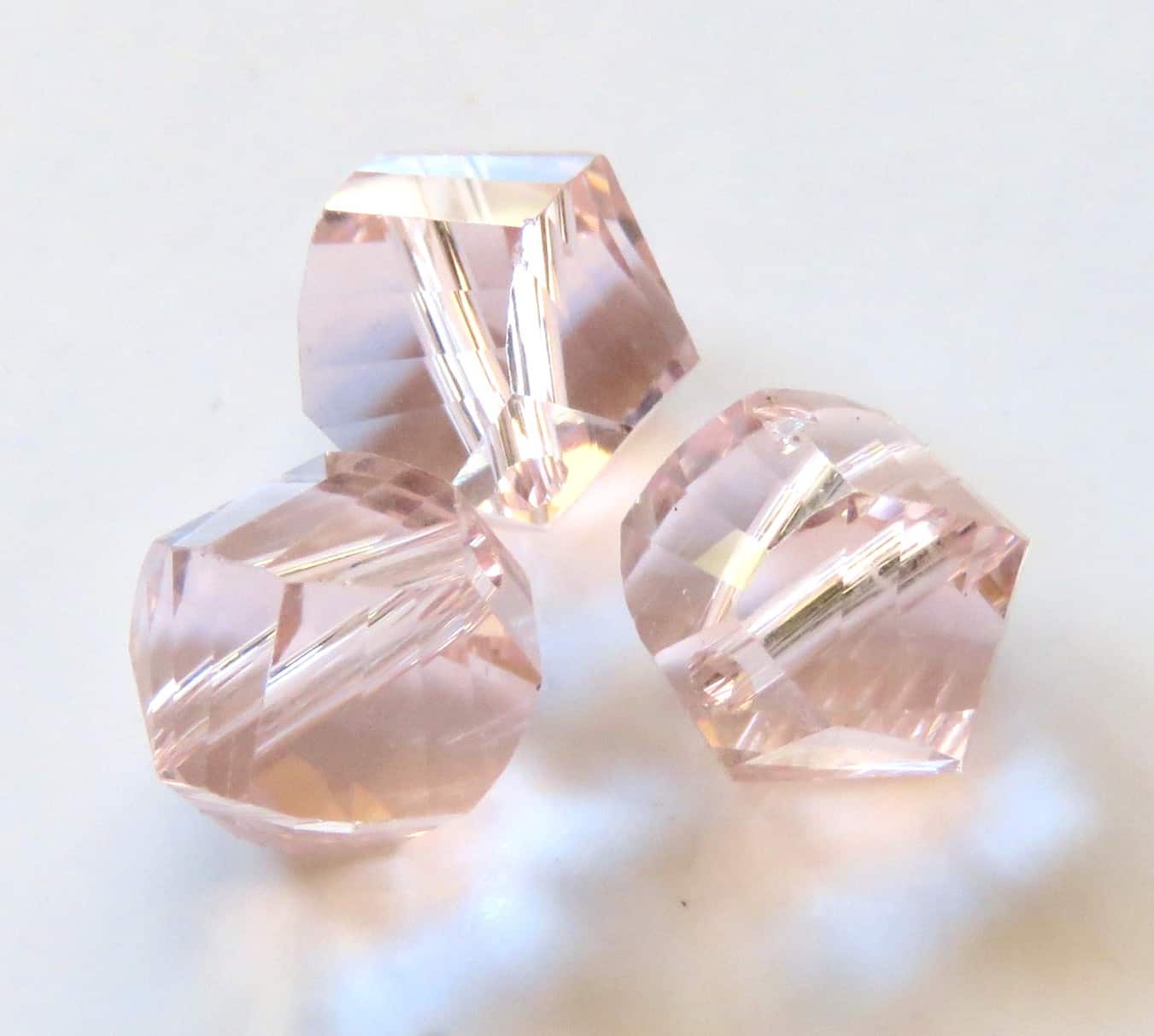 30pcs 9mm Helix Faceted Crystal Beads - Pale Pink | BeadsForEwe