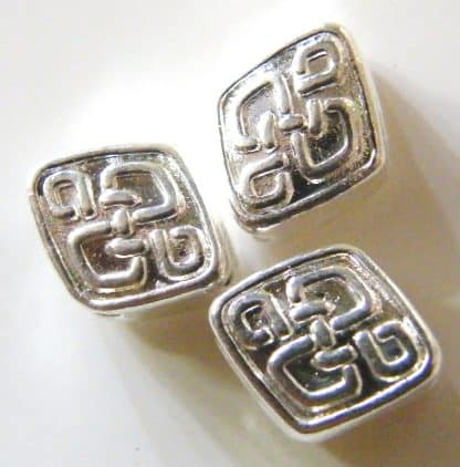 11mm silver zinc alloy metal diamond spacer beads