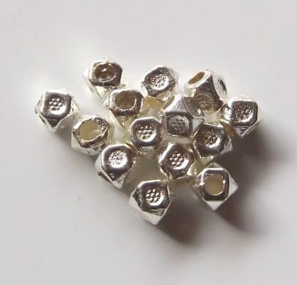 3.5mm silver zinc alloy metal polygon spacer beads