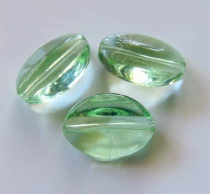 20mm flat oval smooth crystal glass beads green