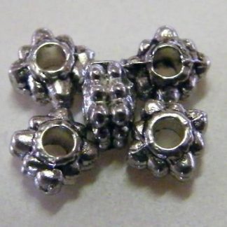 3x4.5mm Metal Alloy Square Daisy Spacers - Antique Silver